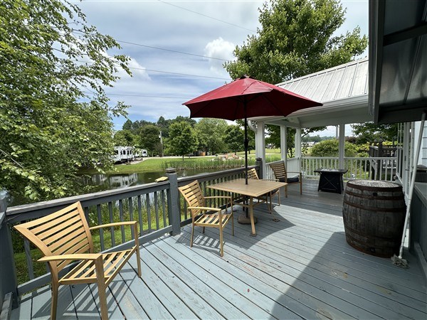 8 Mountain Meadows Drive