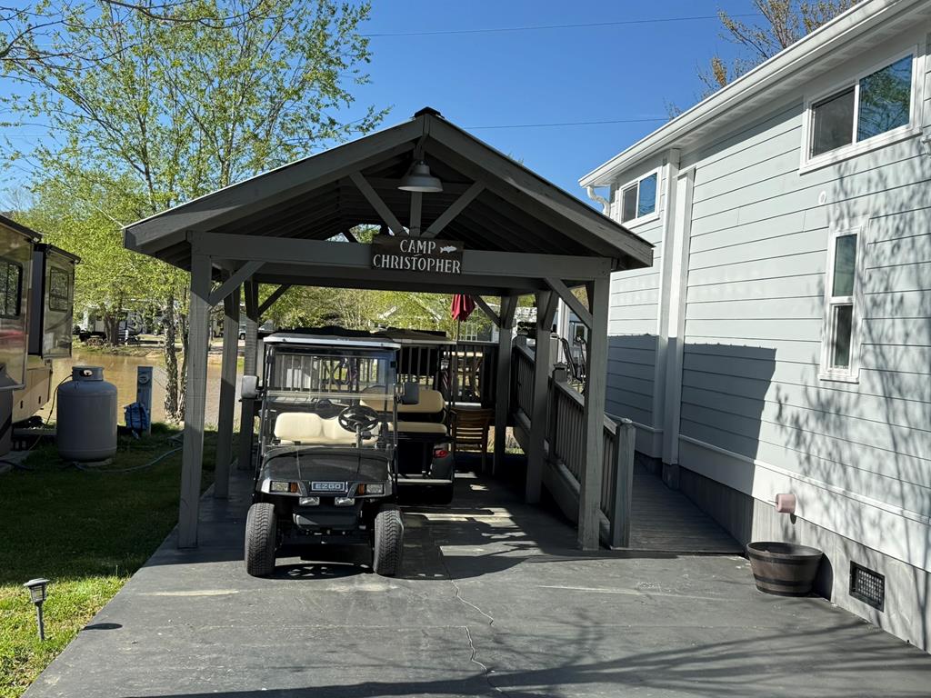 8 Mountain Meadows Drive