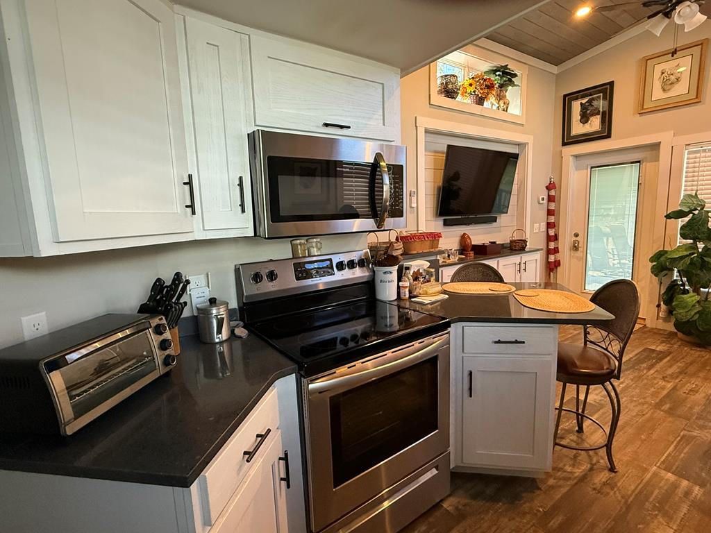 8 Mountain Meadows Drive