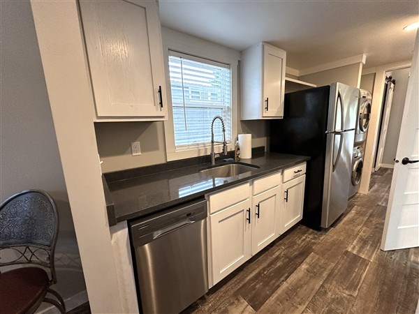 8 Mountain Meadows Drive