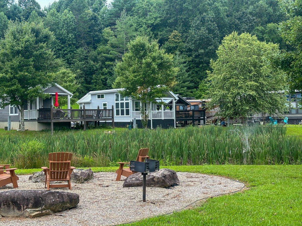 8 Mountain Meadows Drive