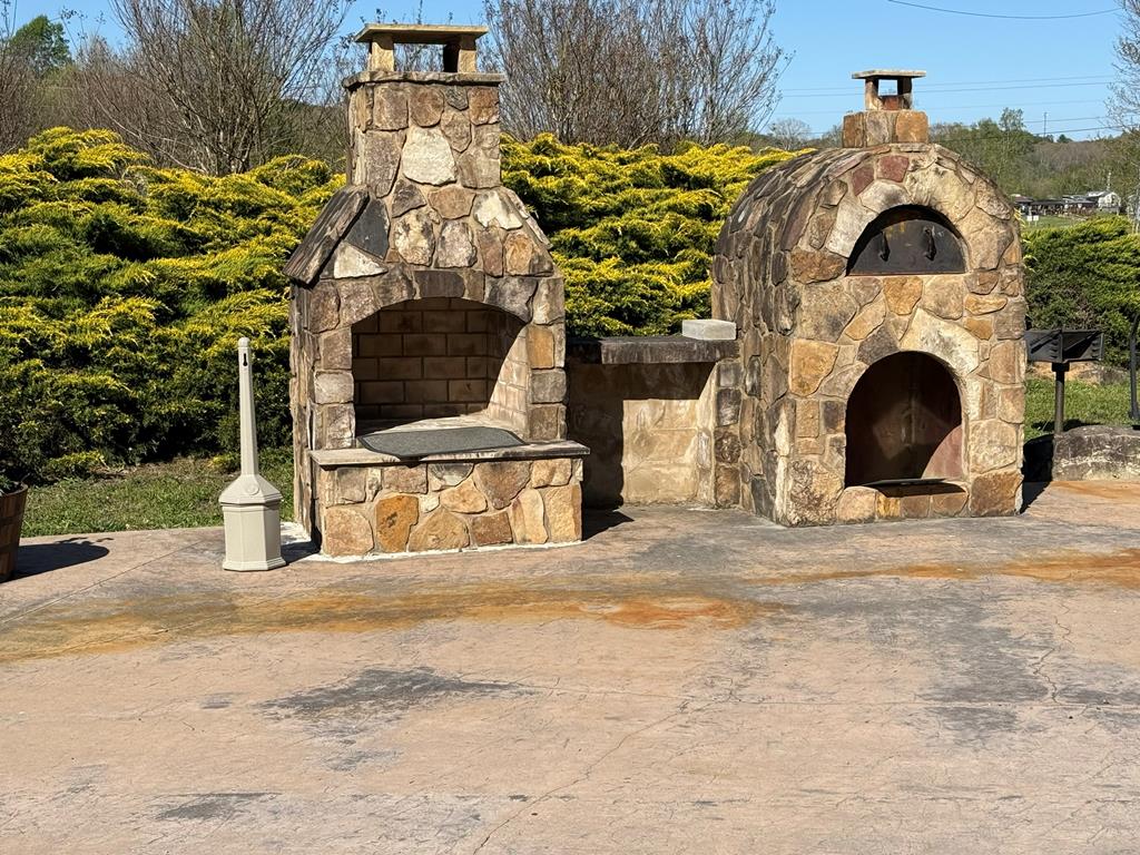 8 Mountain Meadows Drive