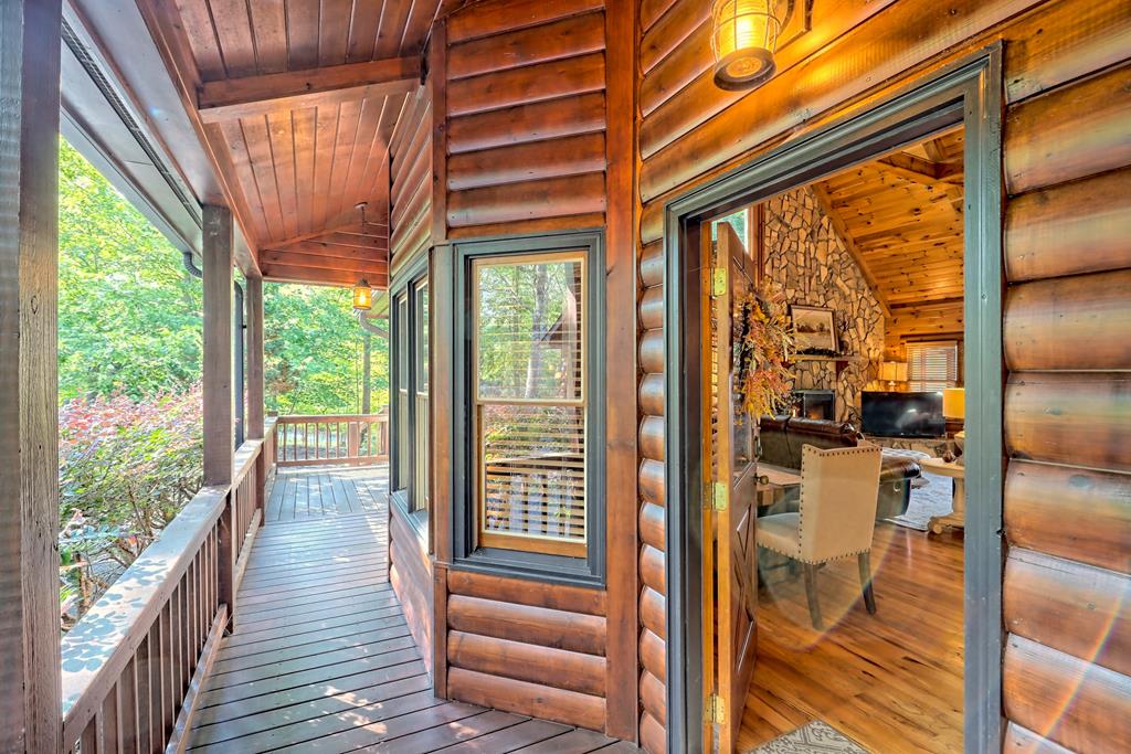 13 Spring Ridge Trail