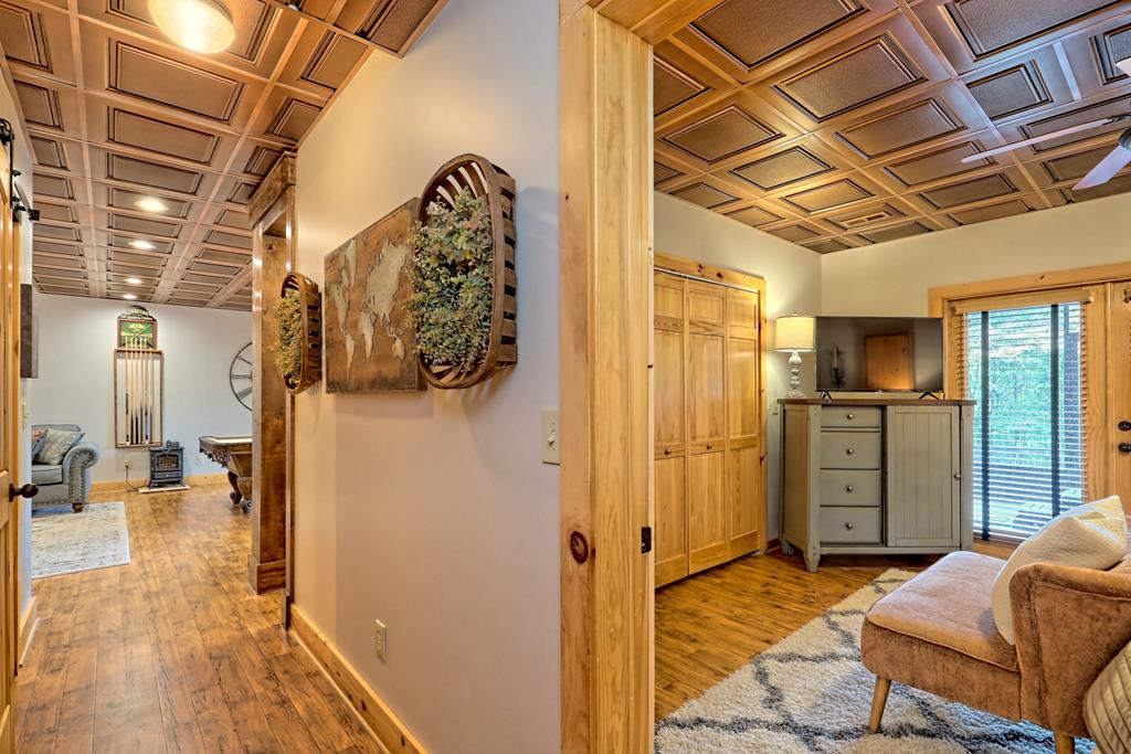 13 Spring Ridge Trail