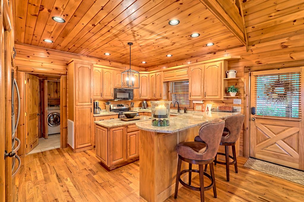 13 Spring Ridge Trail