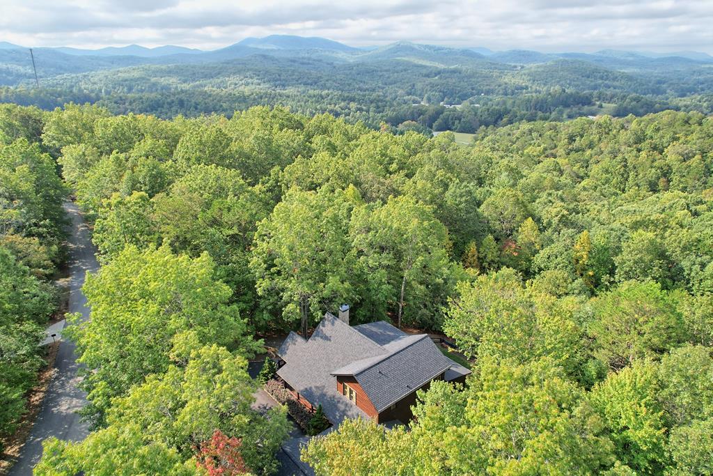 13 Spring Ridge Trail