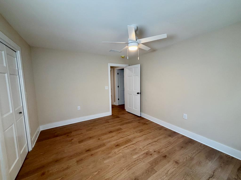 51 Lakeview Circle
