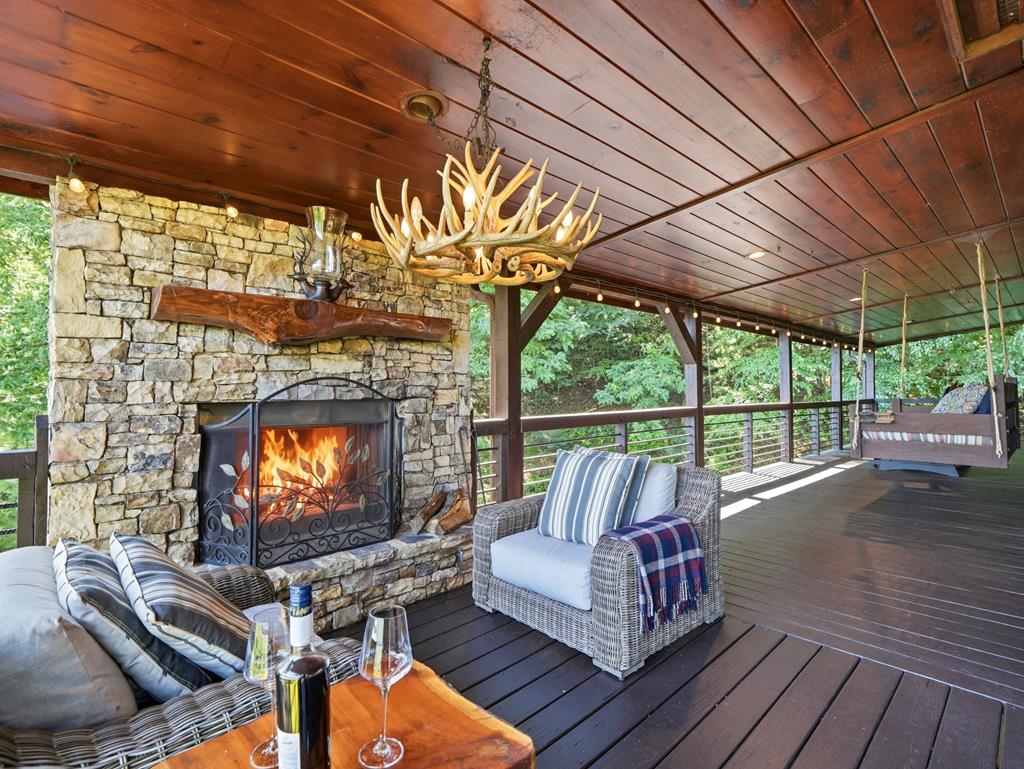 135 N Bandit Lane