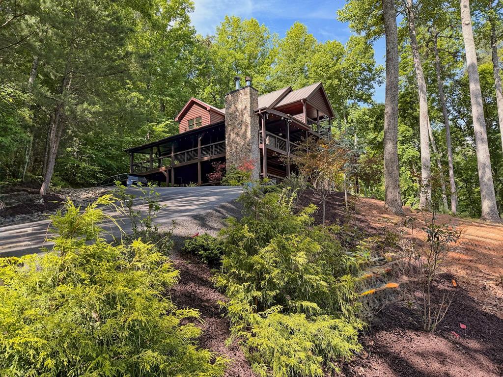 135 N Bandit Lane