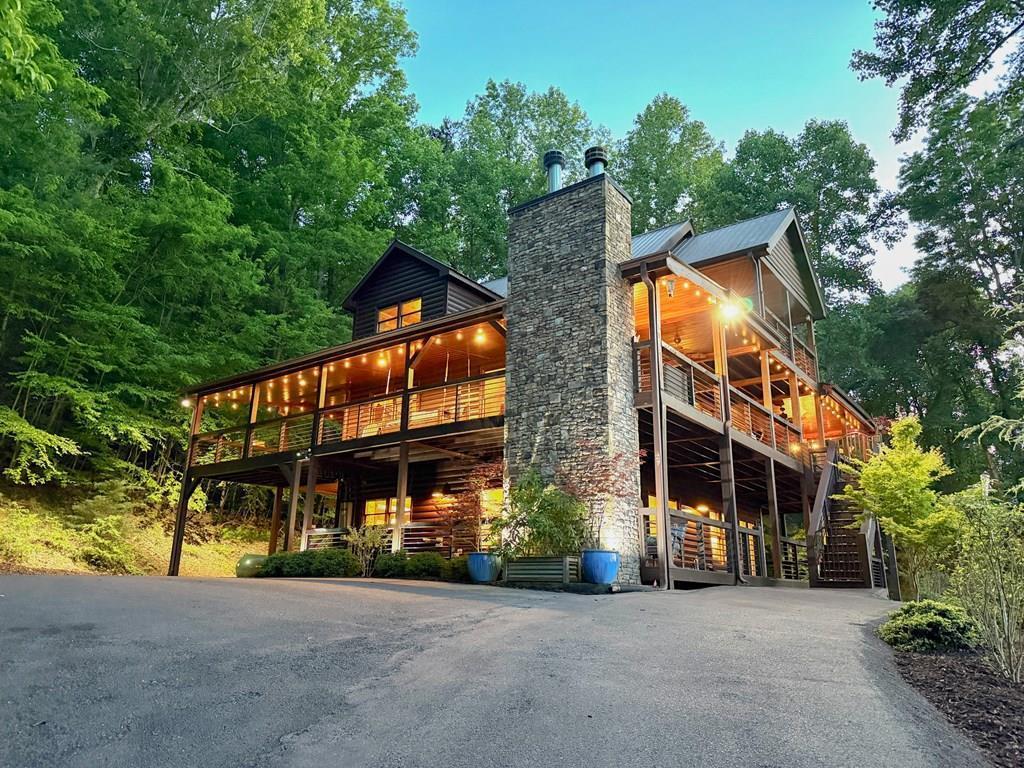 135 N Bandit Lane