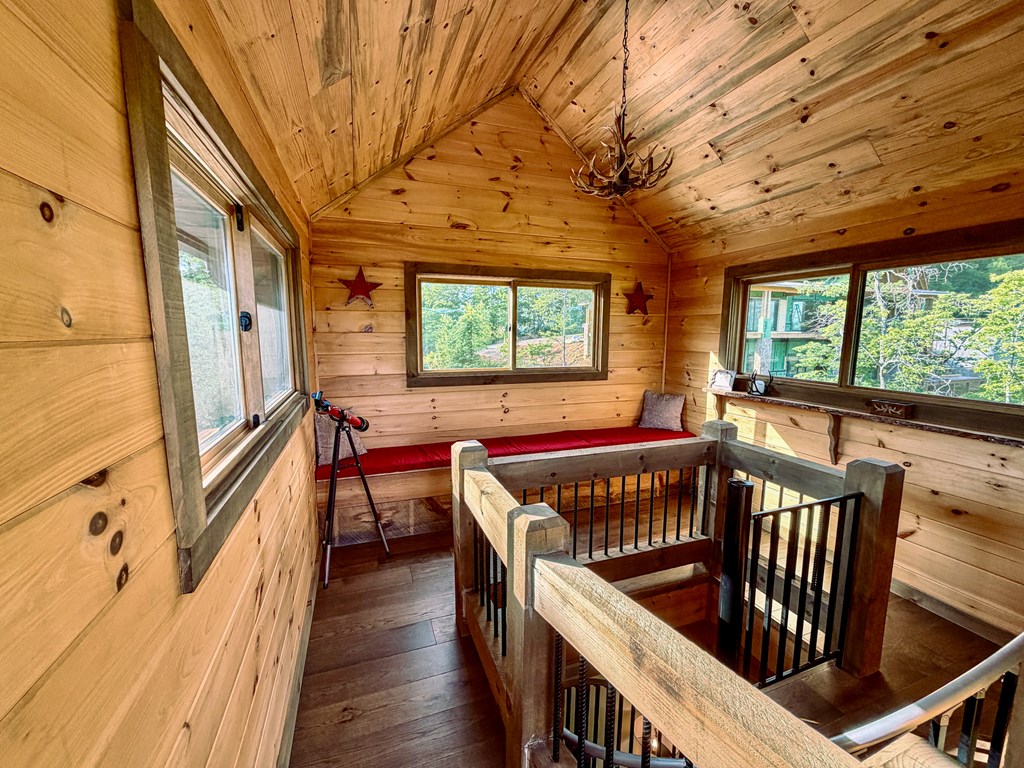 540 Weaver Creek Overlook