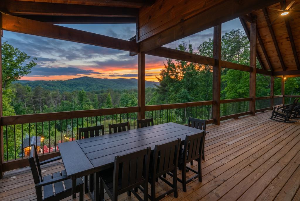540 Weaver Creek Overlook