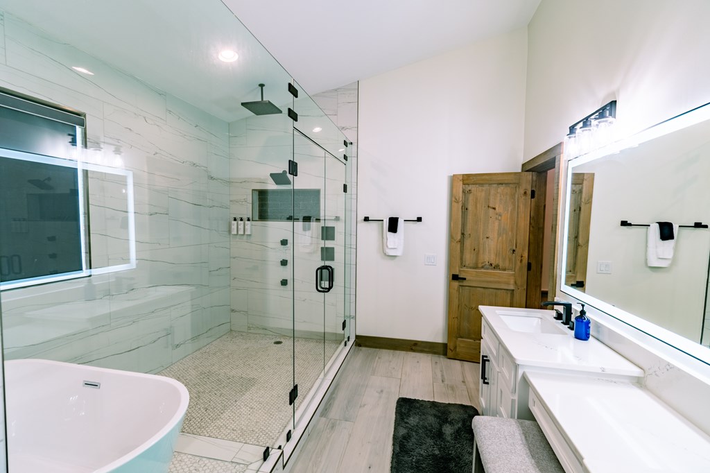 540 Weaver Creek Overlook