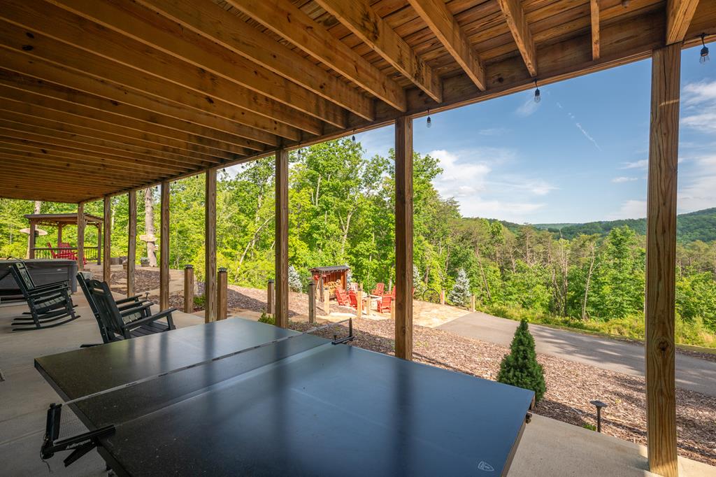 540 Weaver Creek Overlook