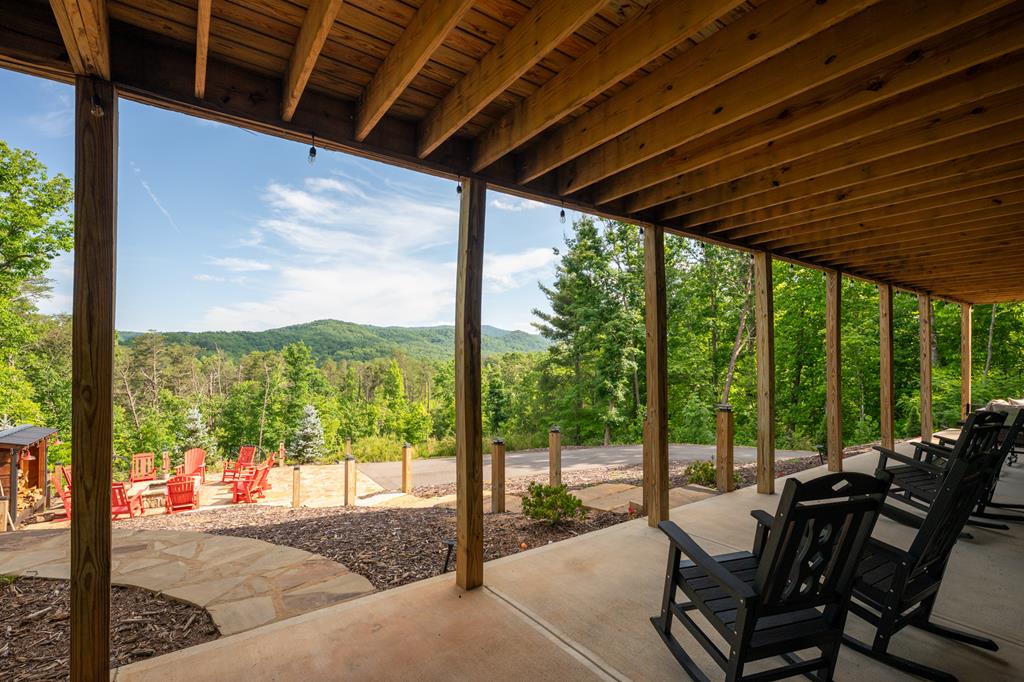 540 Weaver Creek Overlook