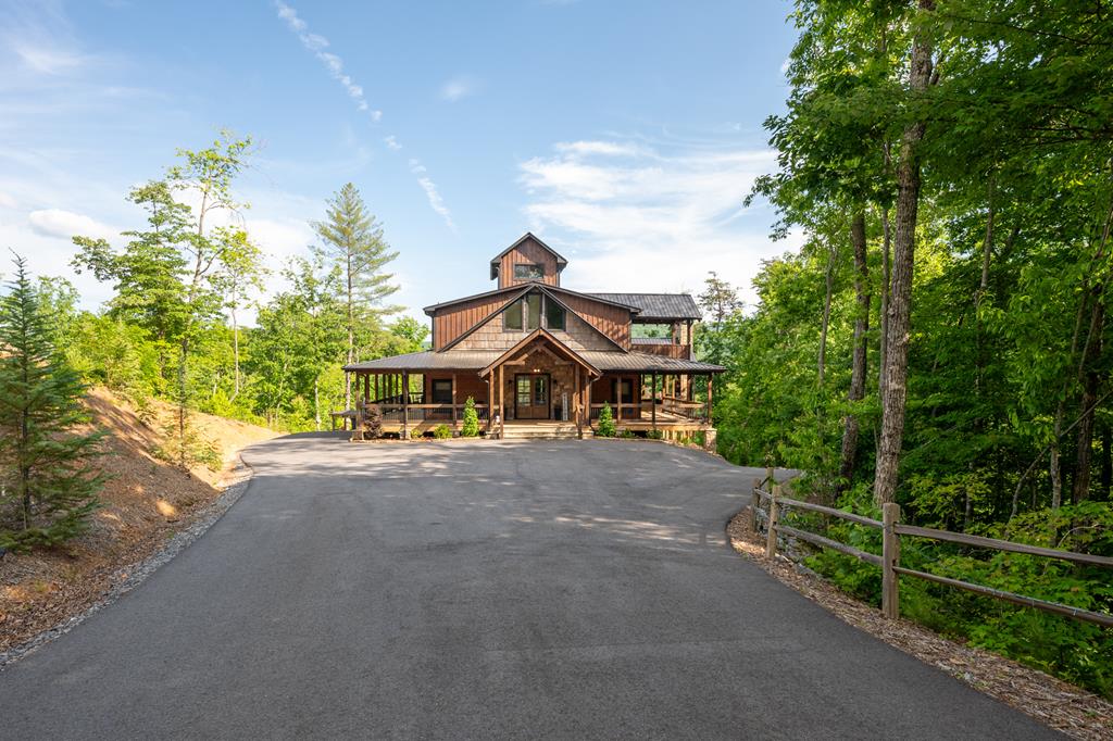 540 Weaver Creek Overlook