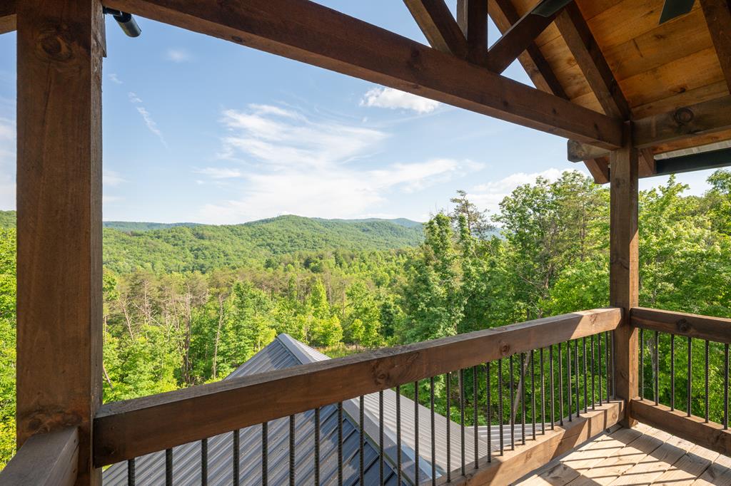 540 Weaver Creek Overlook