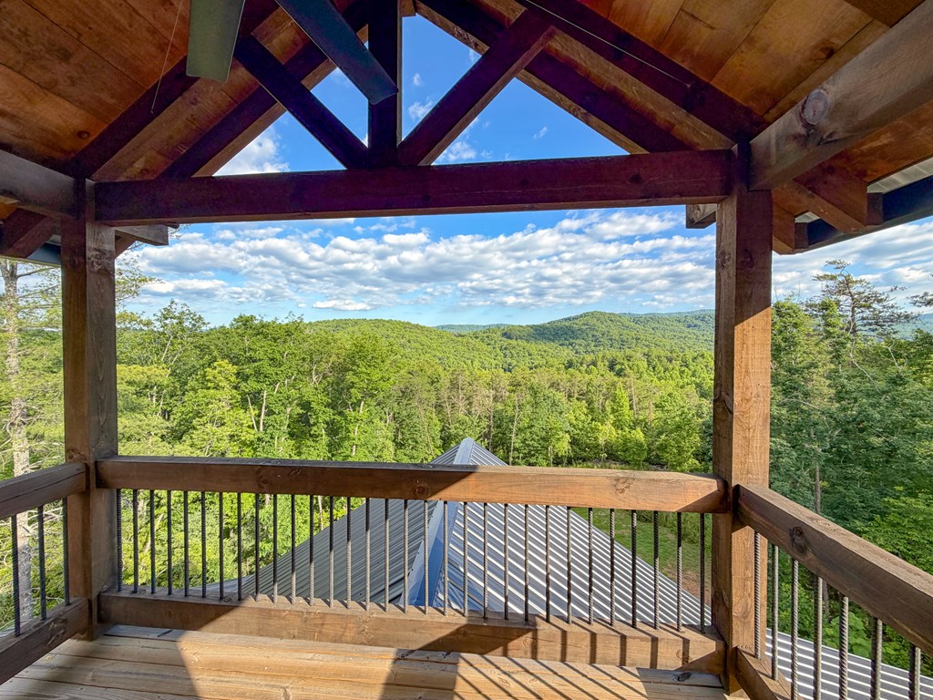 540 Weaver Creek Overlook
