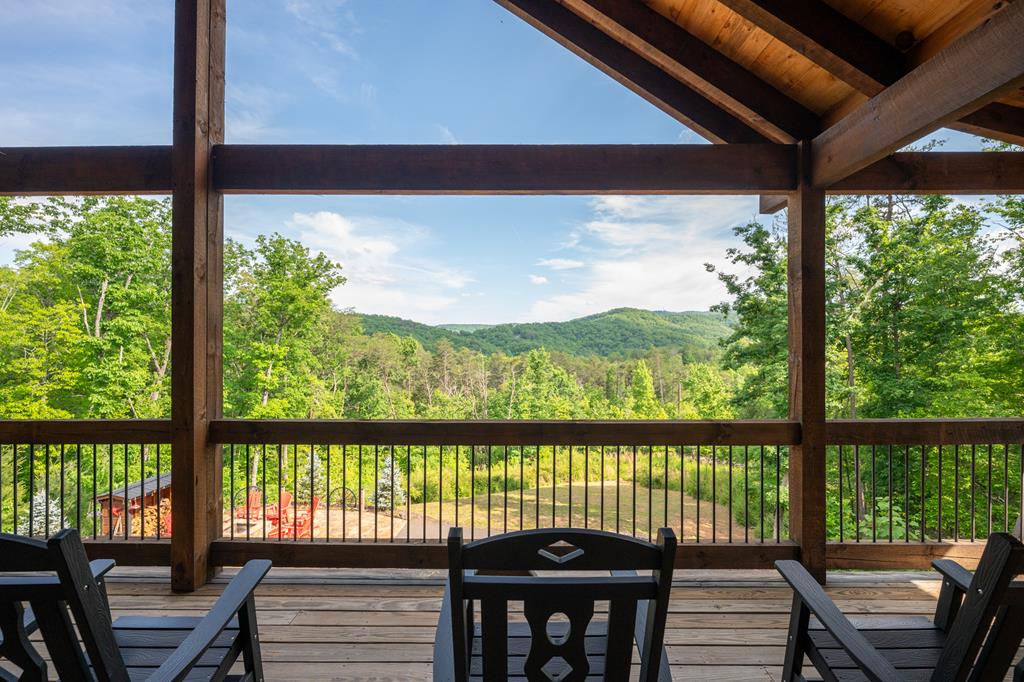 540 Weaver Creek Overlook
