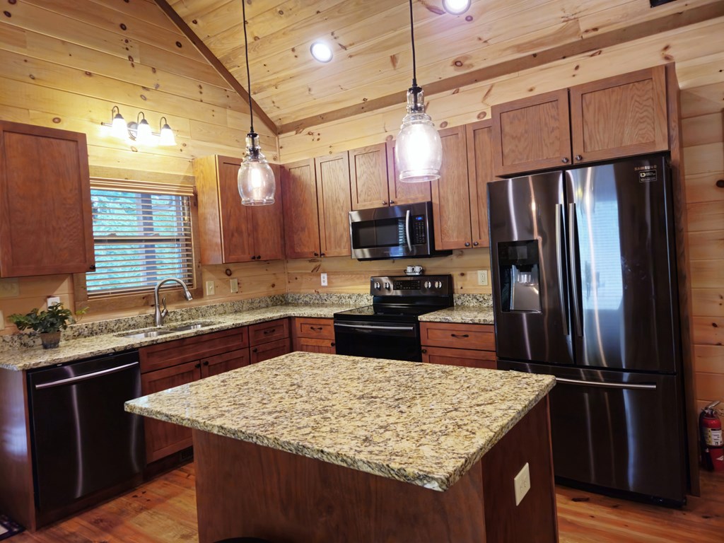 211 Winding Brook Trail