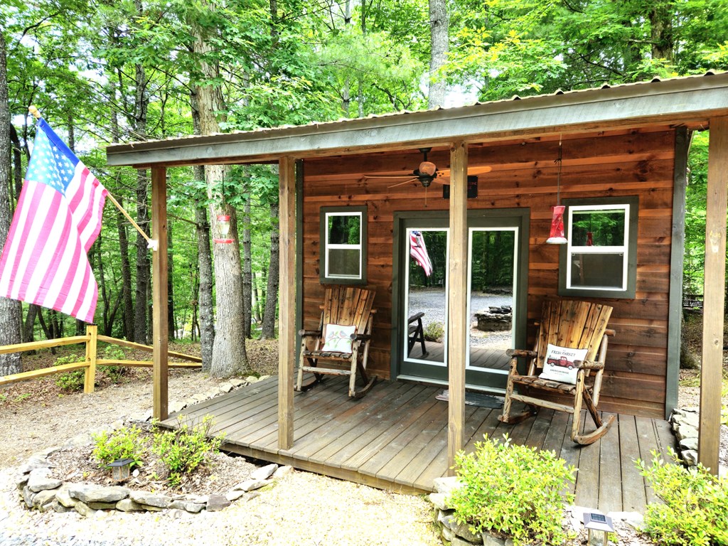 211 Winding Brook Trail