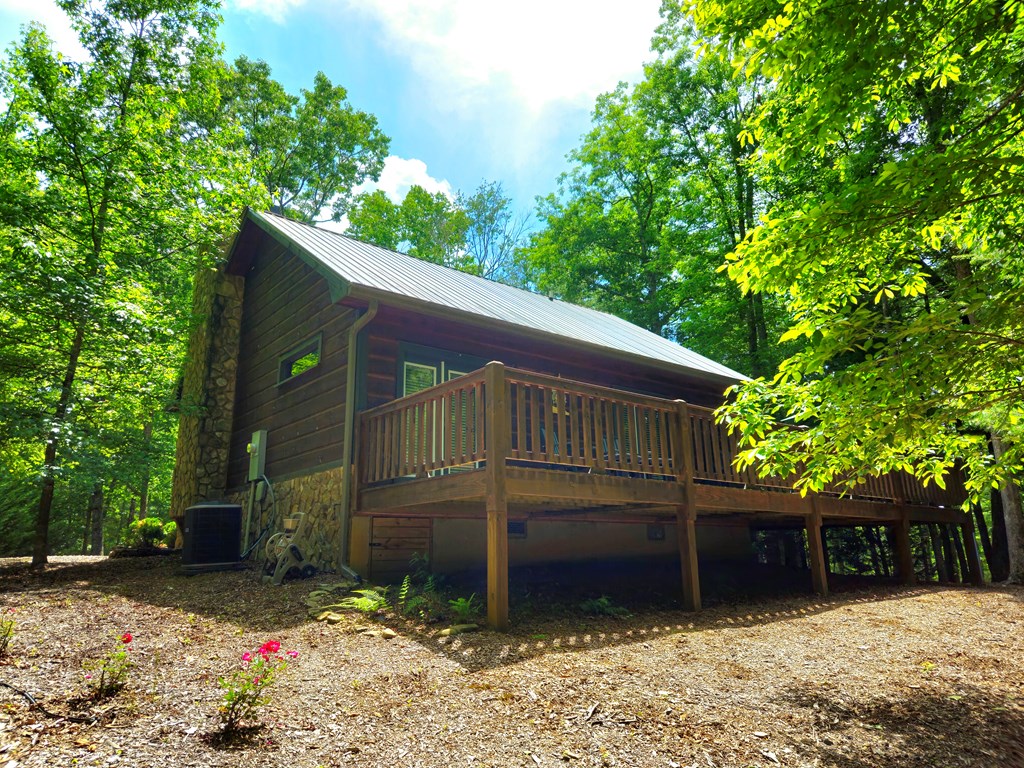 211 Winding Brook Trail