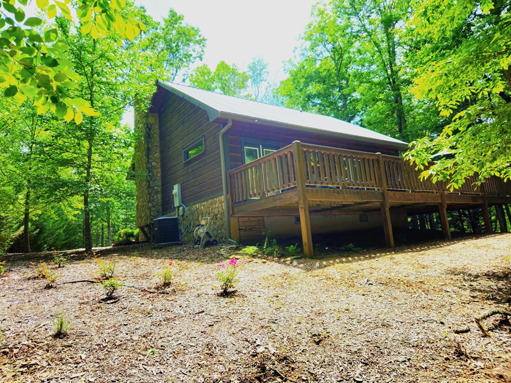 211 Winding Brook Trail