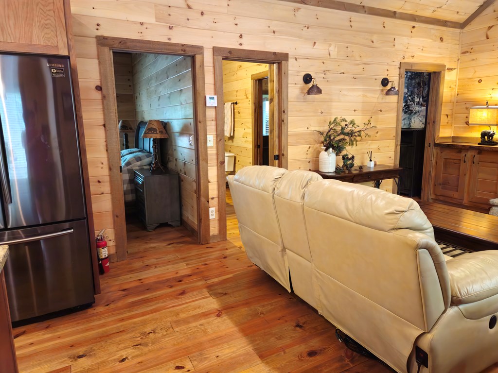 211 Winding Brook Trail