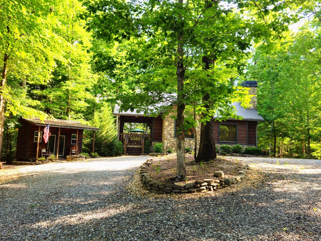 211 Winding Brook Trail