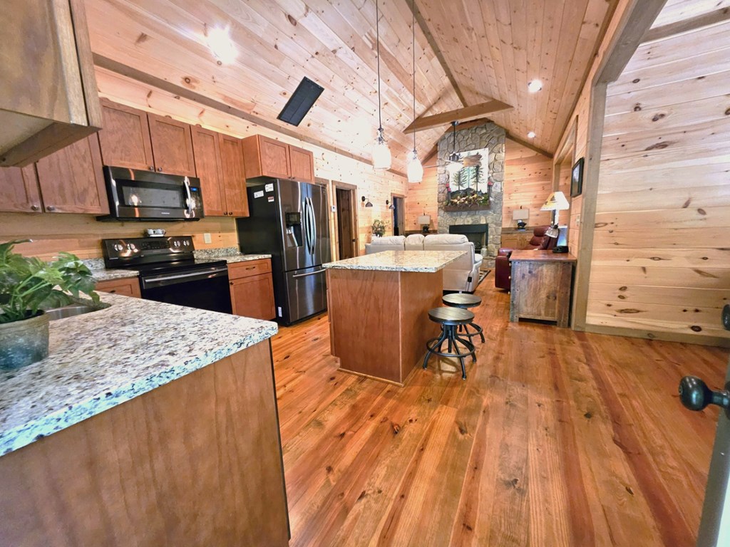 211 Winding Brook Trail
