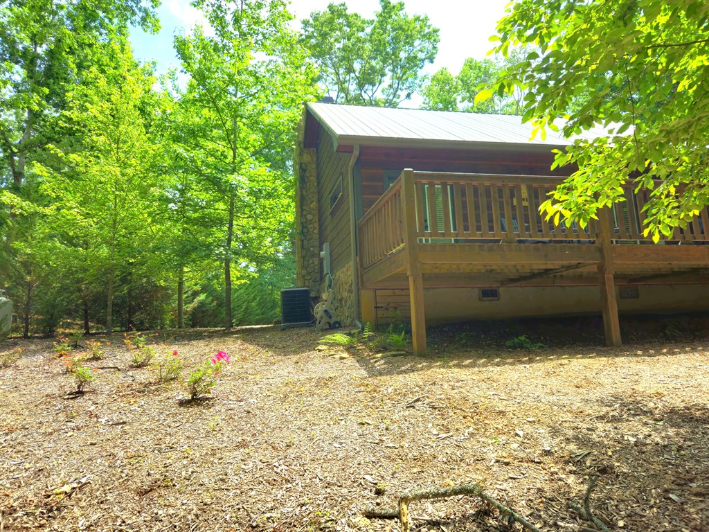 211 Winding Brook Trail
