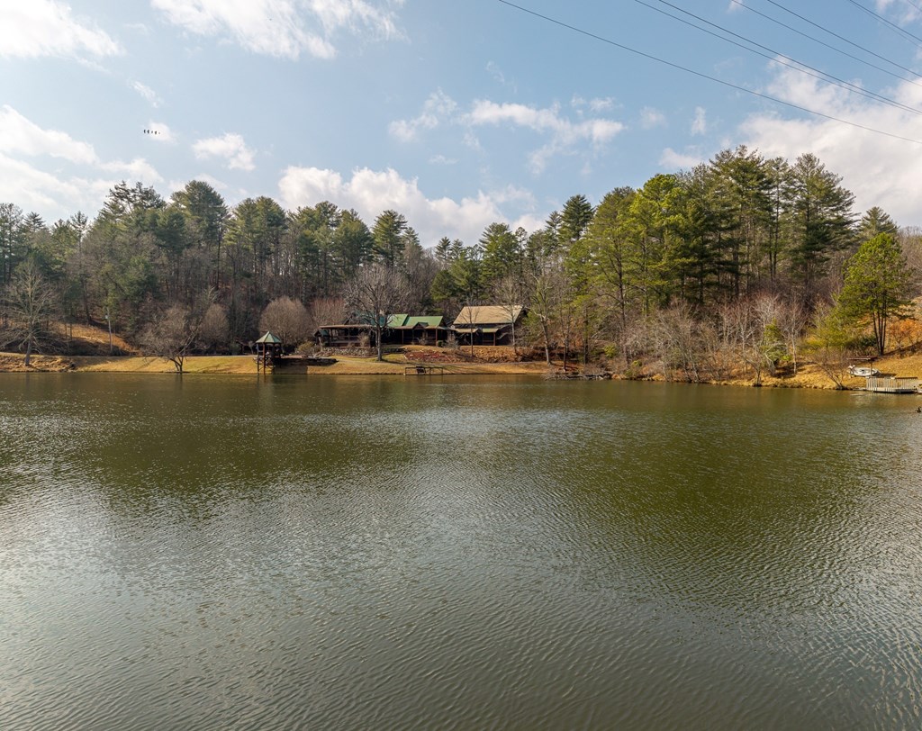 246 Adams Circle