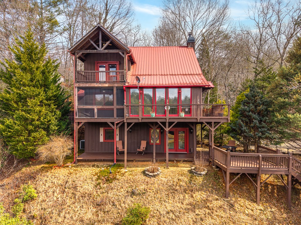 246 Adams Circle