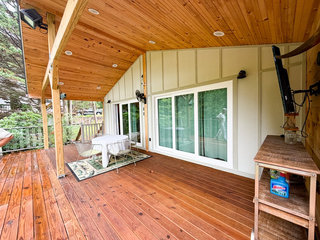 329 Notla Vista Ii