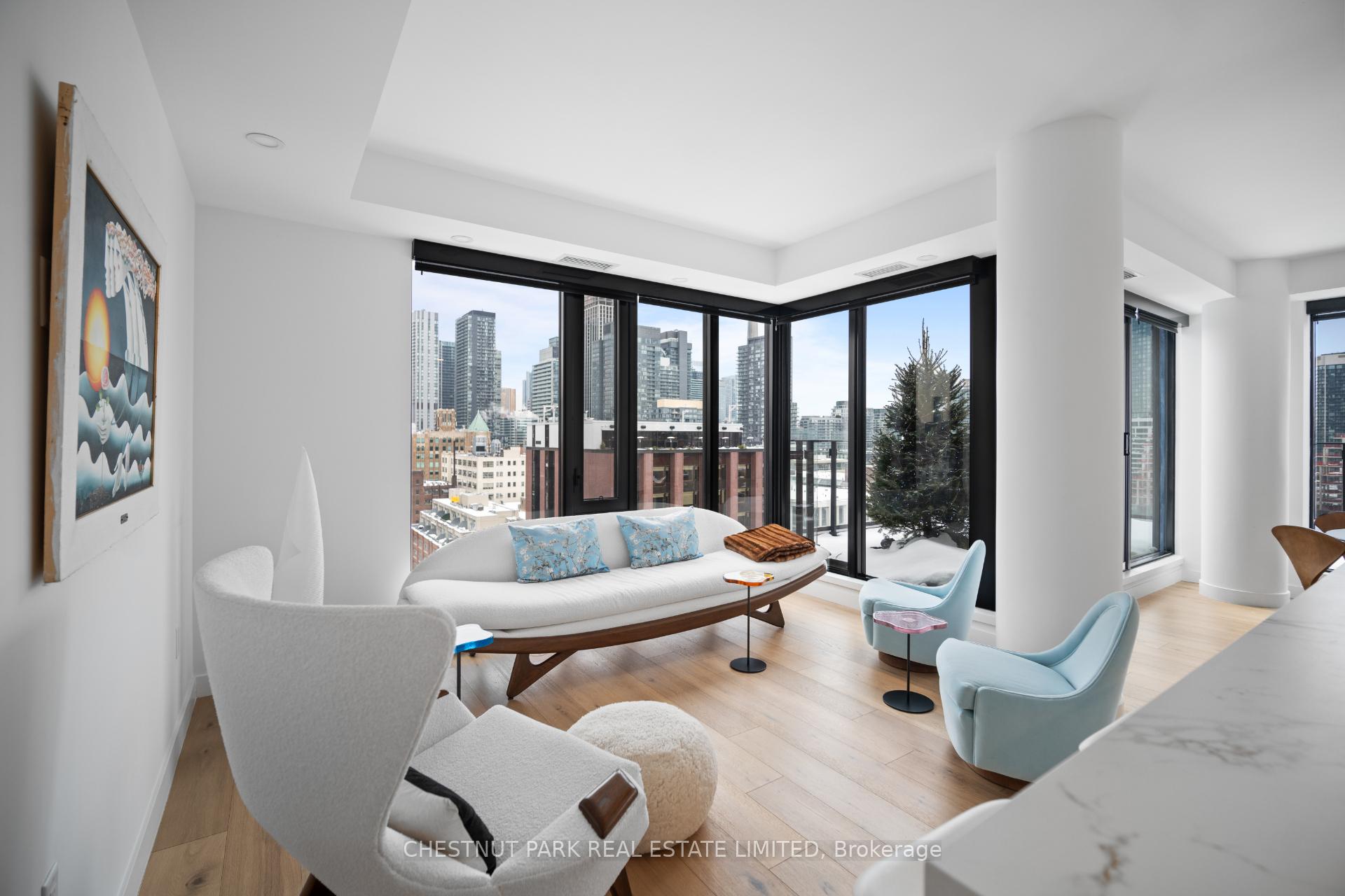 505 Richmond Street W 1216