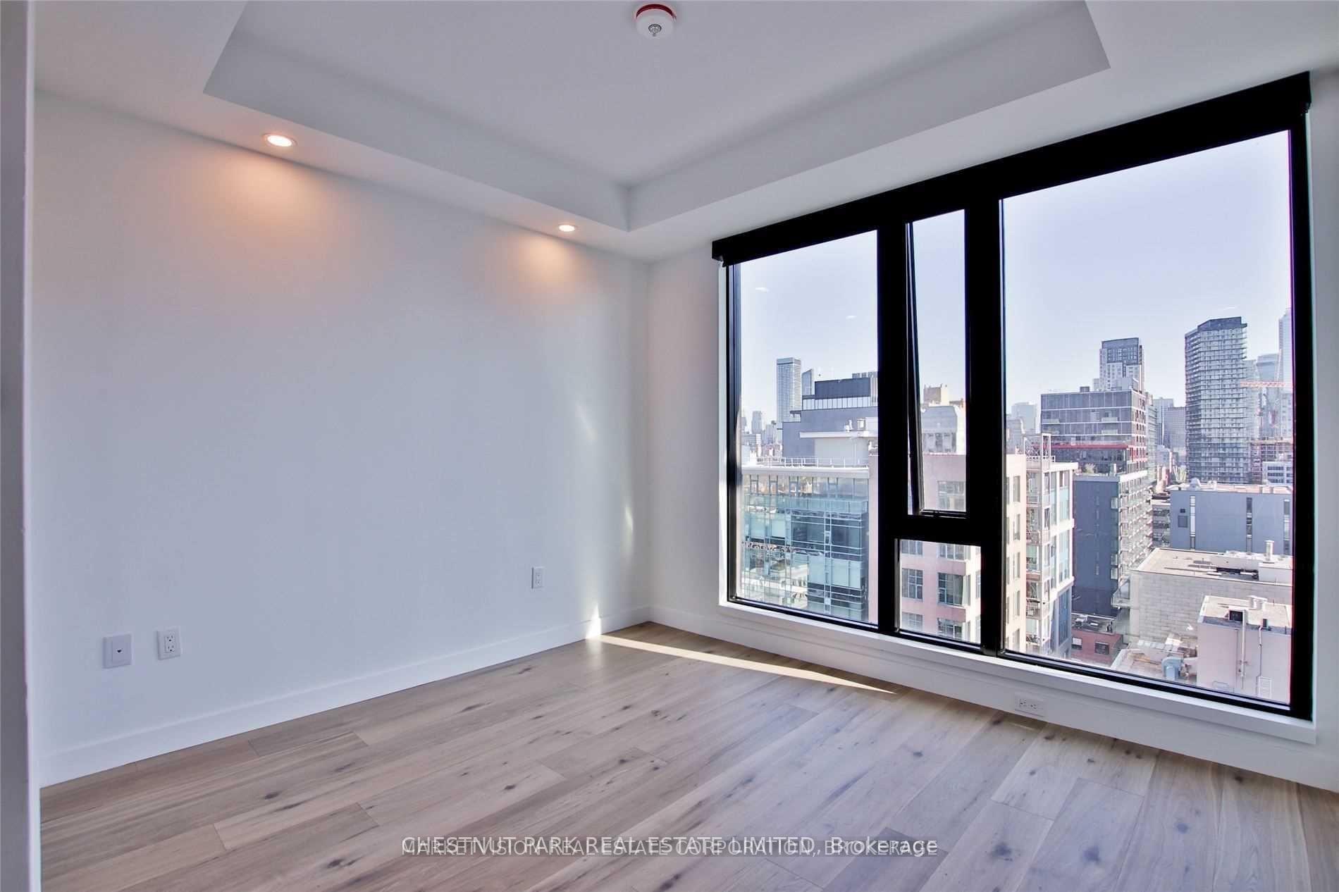 505 Richmond Street W 1216