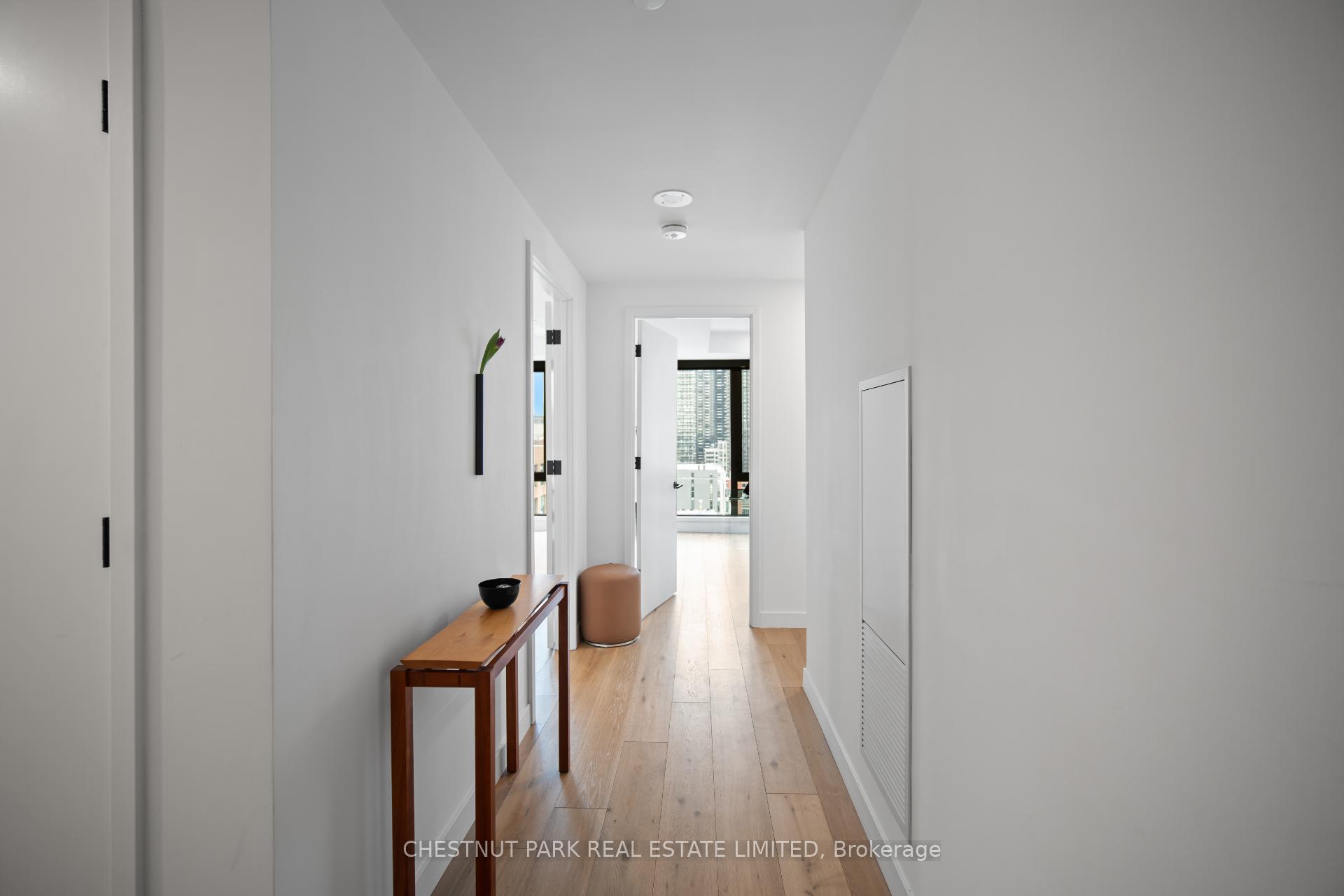 505 Richmond Street W 1216