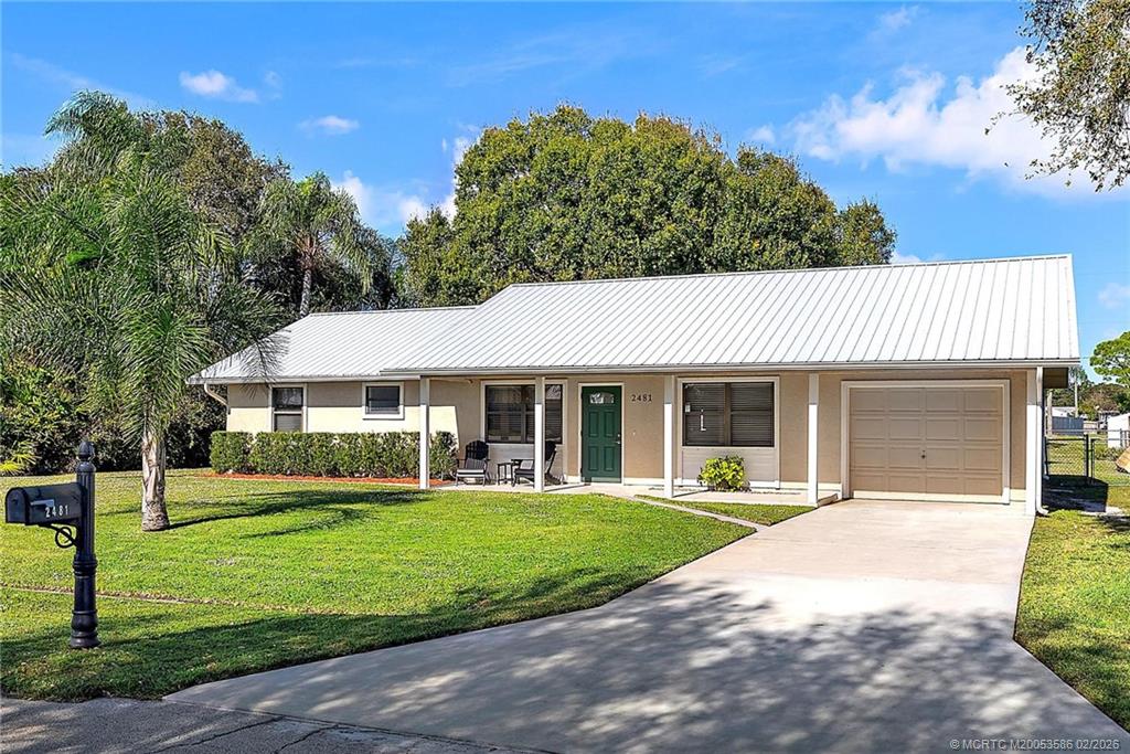 2481 SE Calusa Avenue