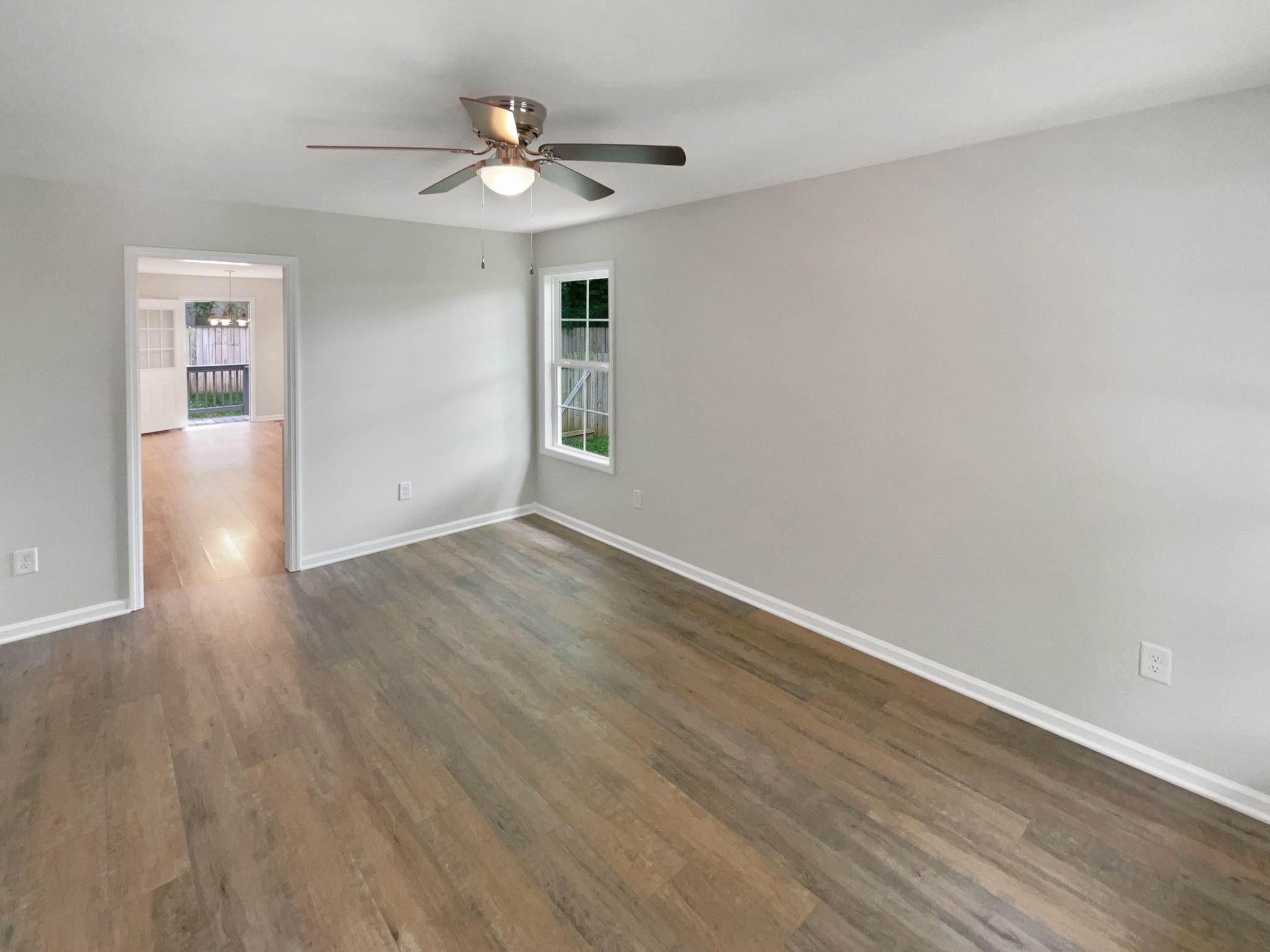 815 Jones Cir