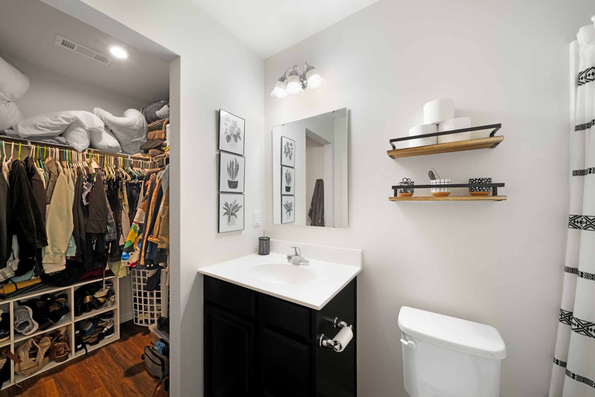2135 Portway Aly