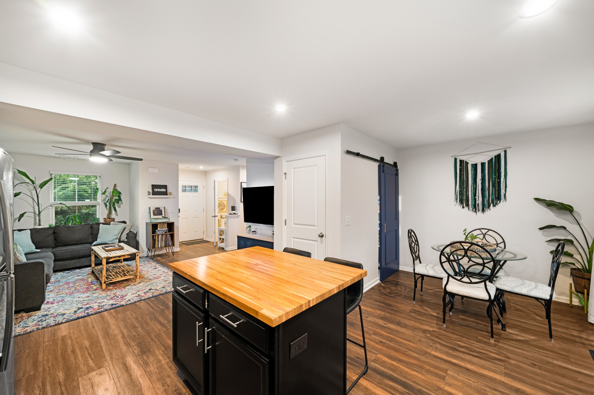 2135 Portway Aly