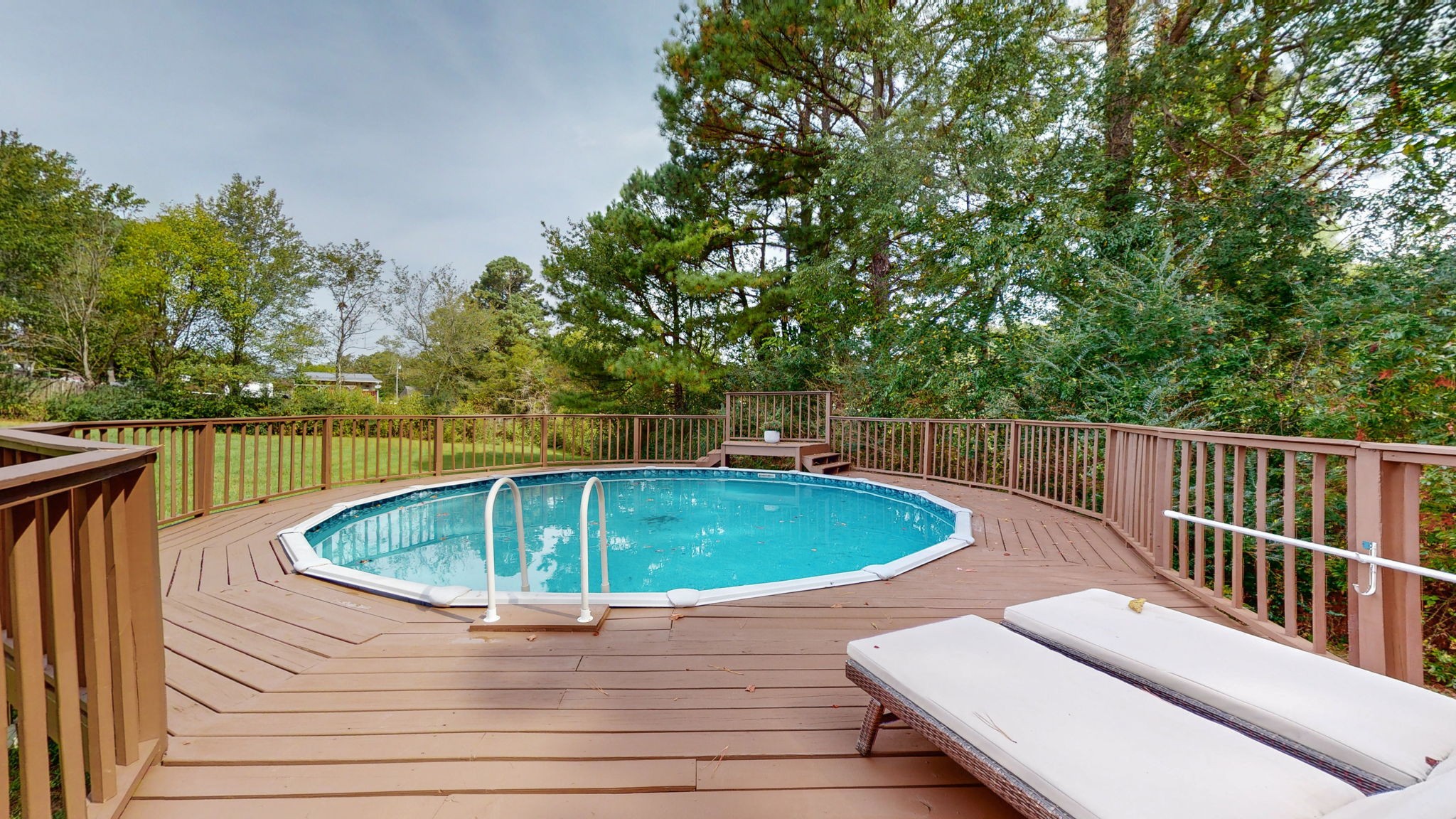 9073 Old Nashville Rd