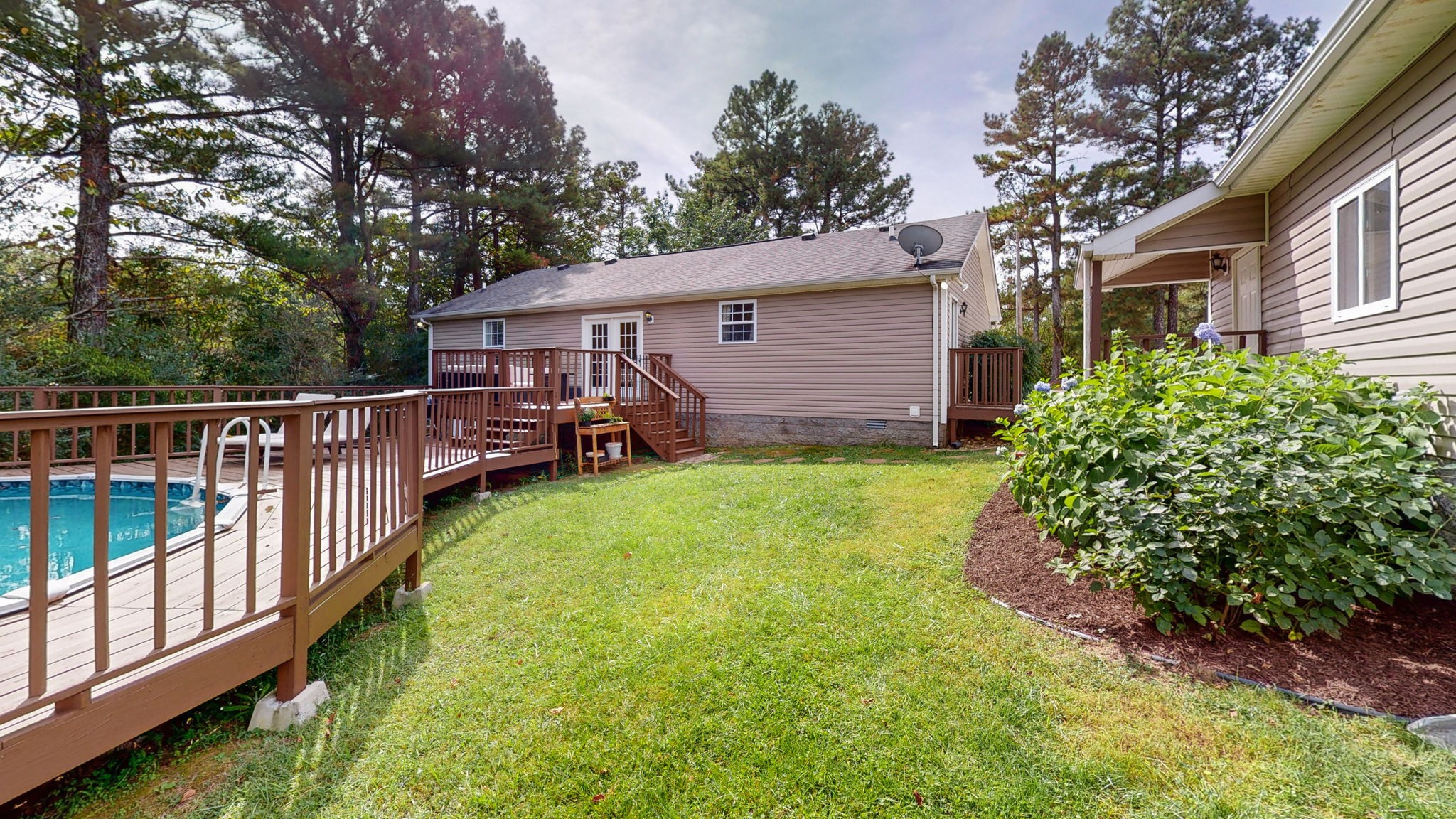 9073 Old Nashville Rd