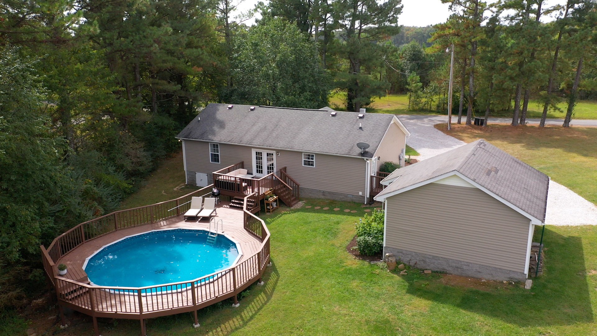 9073 Old Nashville Rd