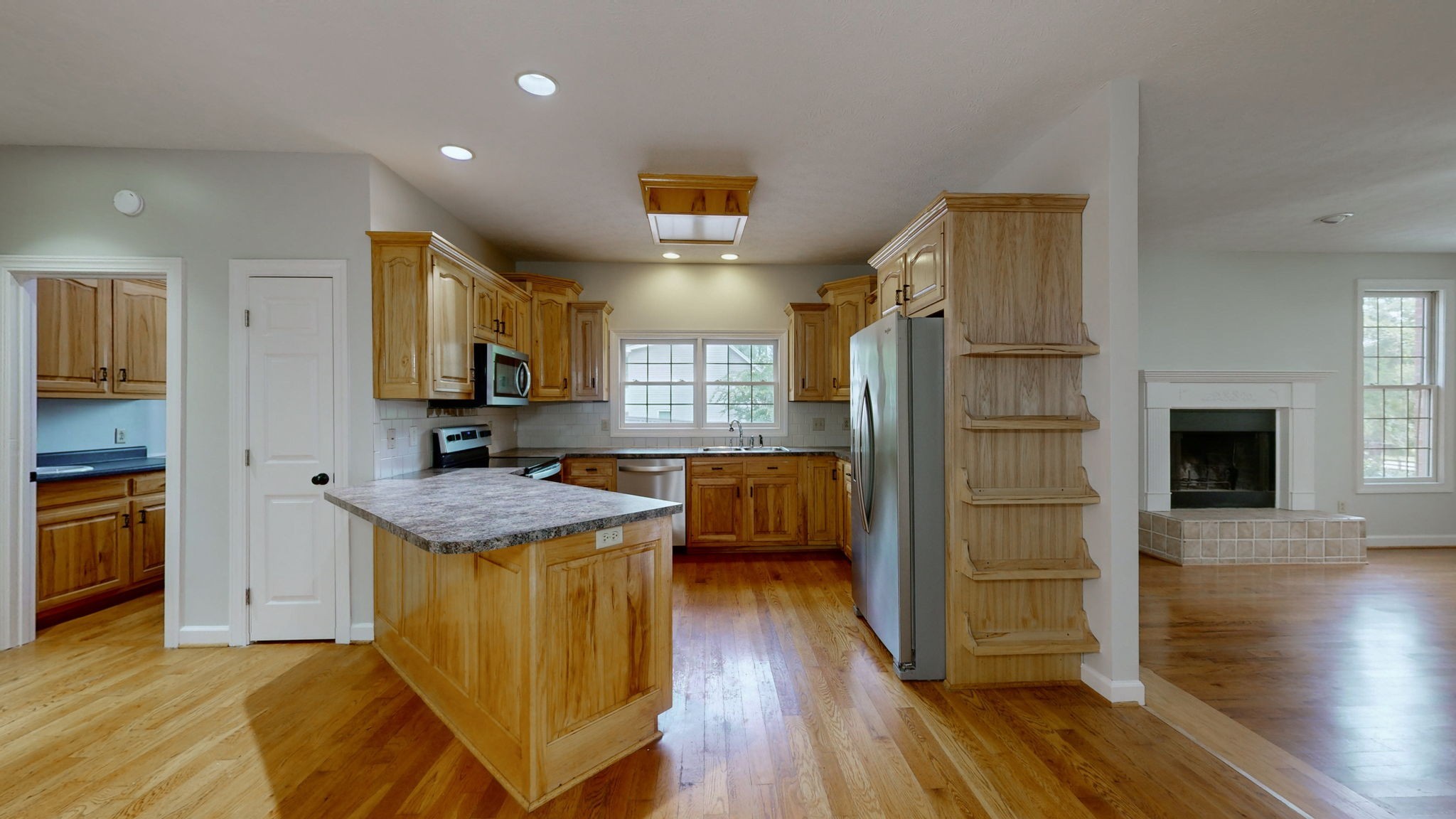 411 Cajawa Dr