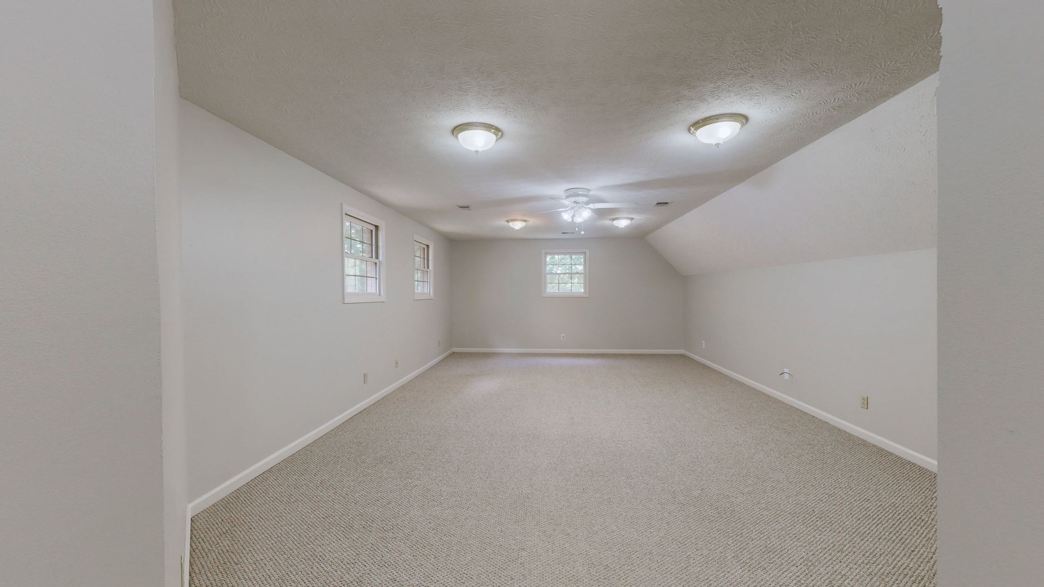 411 Cajawa Dr