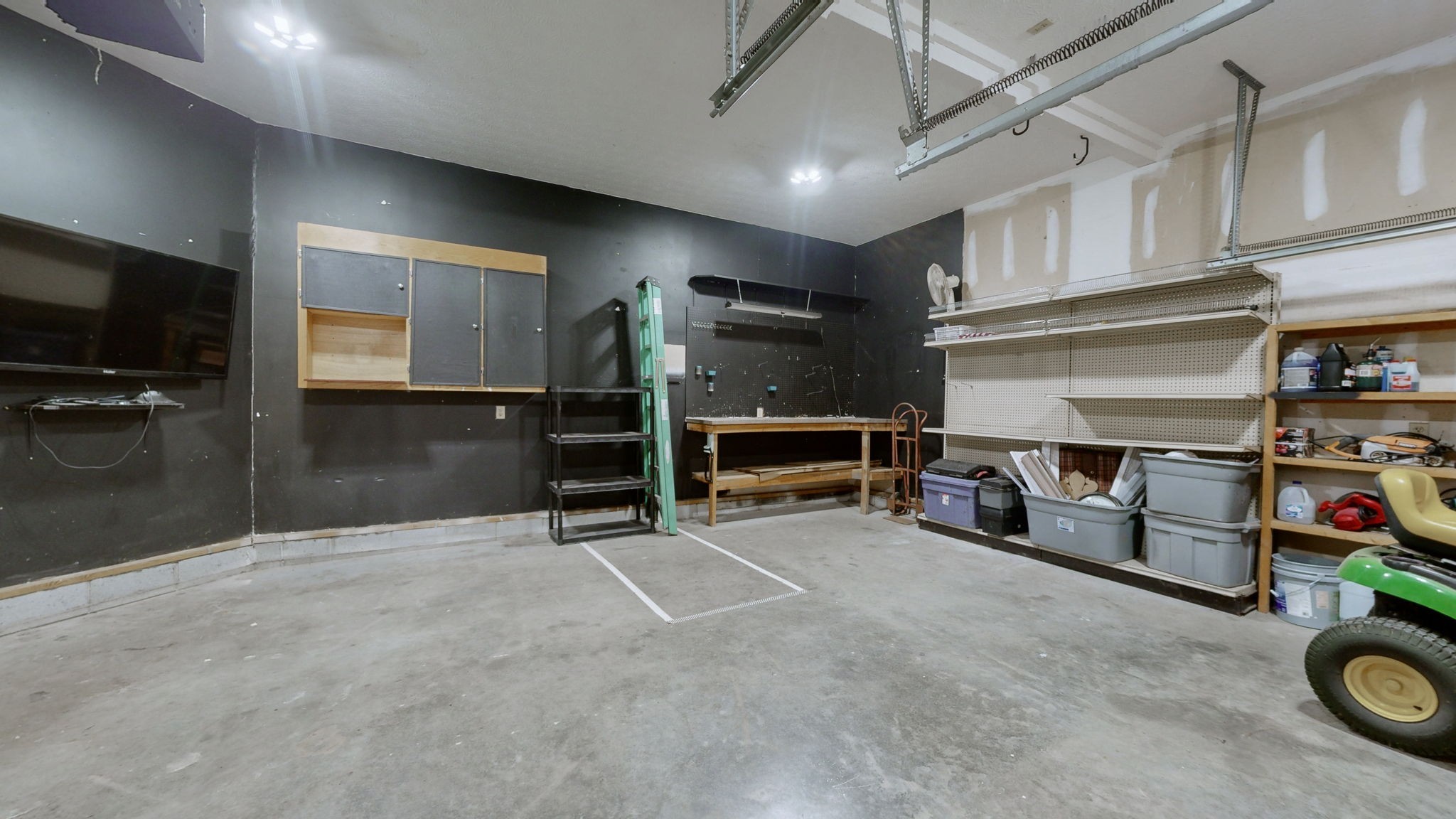 411 Cajawa Dr