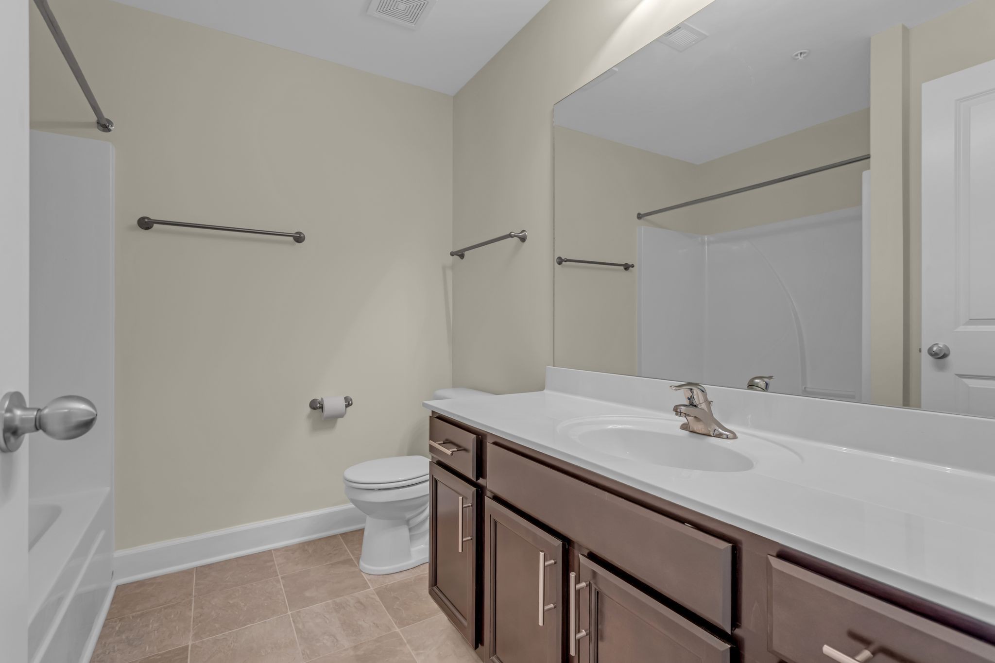 8121 Lenox Creekside Dr Unit: 3