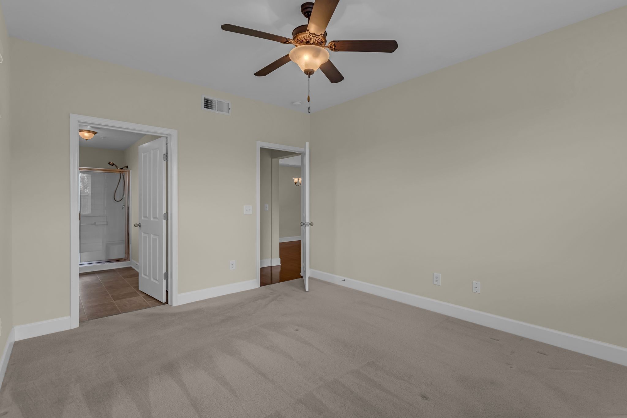 8121 Lenox Creekside Dr Unit: 3