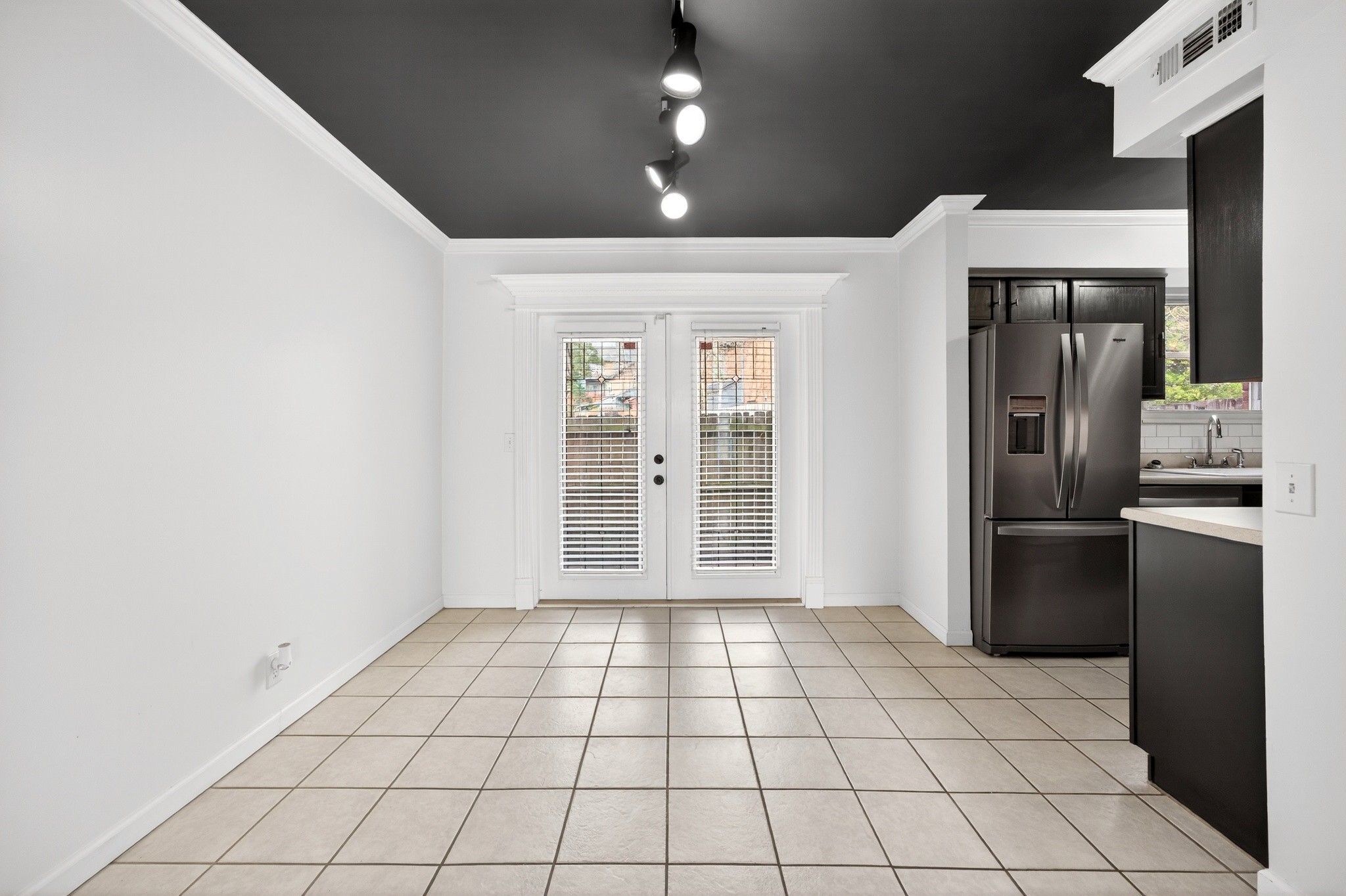 5515 Country Dr Unit: 30